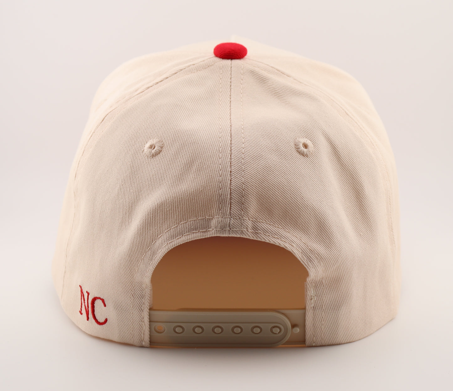 Charlotte Snapback - Off White + Red