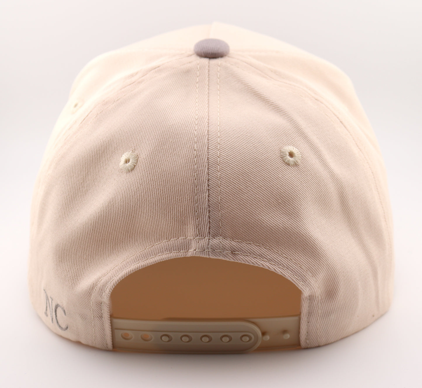 Charlotte Snapback - Off White + Grey